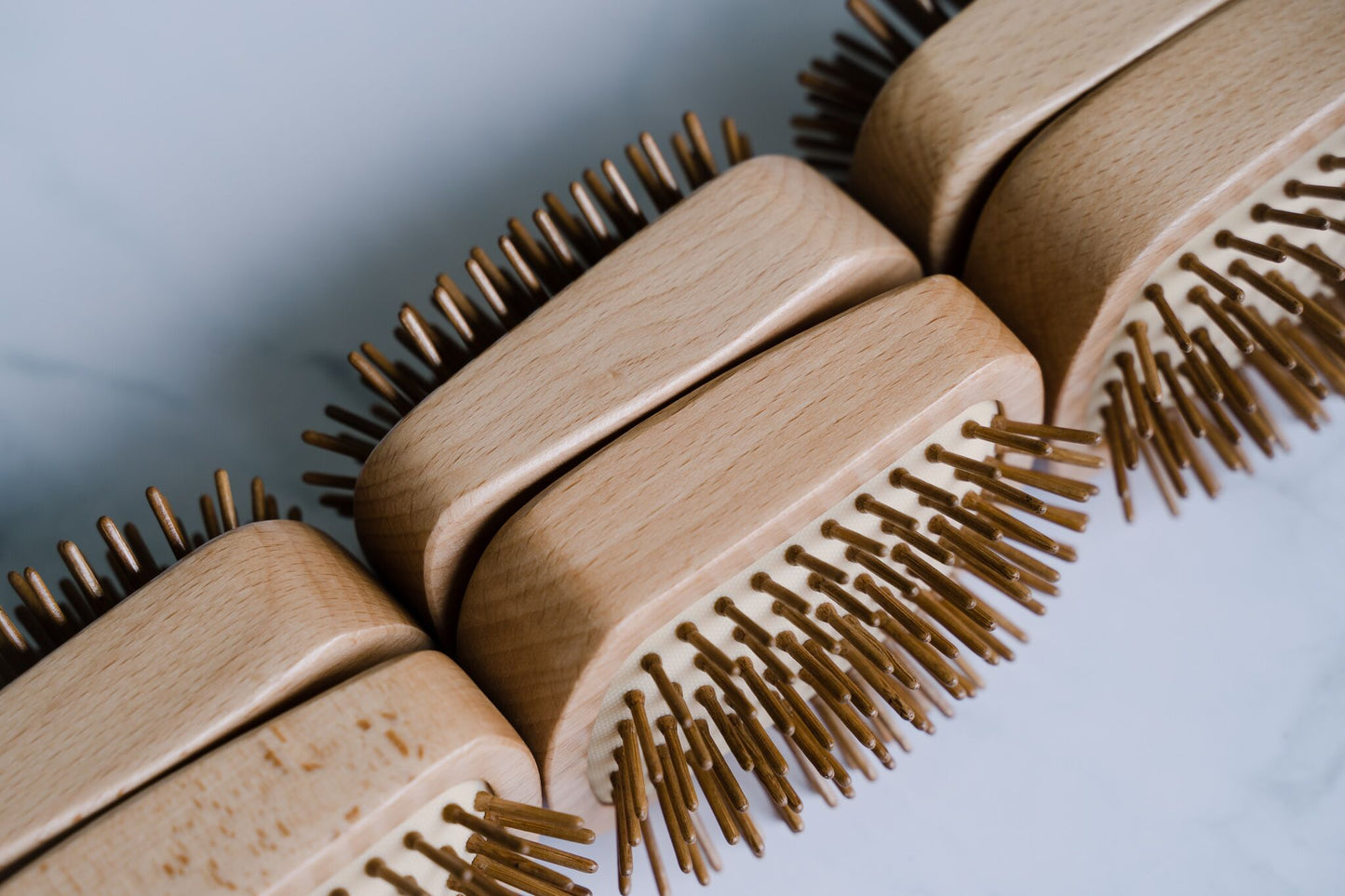 Zerocare_bamboo_detangle_hairbrush