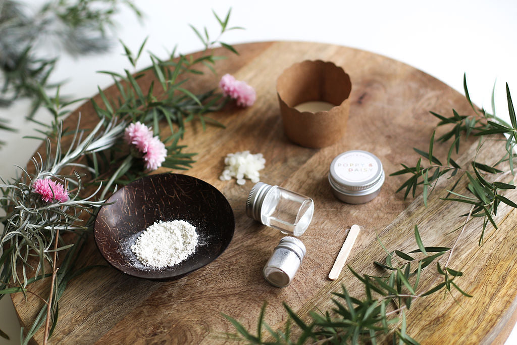 Poppy_&_Daisy_Make_Your_Own_Natural_Body_Glitter